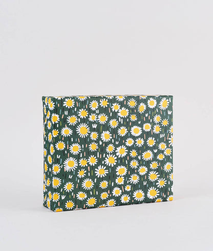 Daisies Gift Wrap